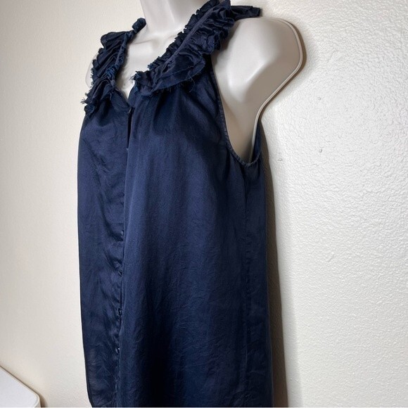 Banana Republic Silk Blend Sleeveless Raw Edge Ruffle Neck Navy Top Women Small - Picture 3 of 11